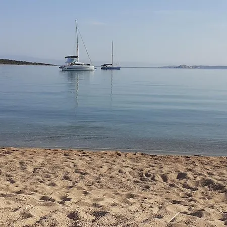 Casa Rosa Nel Mirice Con Piscina ,wifi,climatizzatore - Vicino Al Mare Aglientu