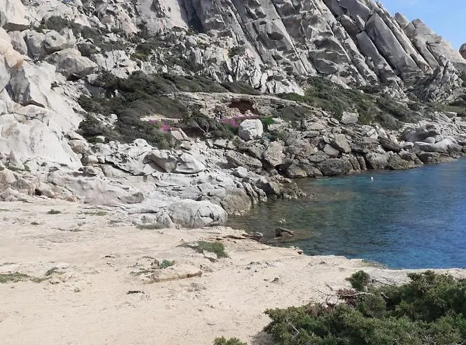 Casa Rosa Nel Mirice Con Piscina ,wifi,climatizzatore - Vicino Al Mare *